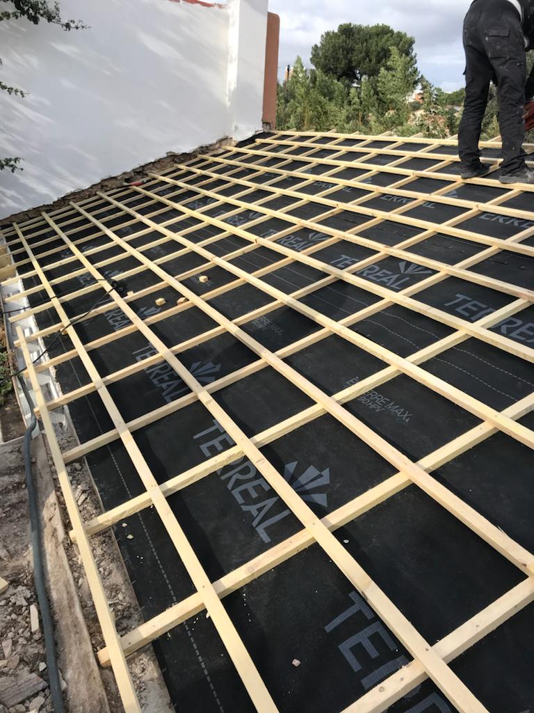 Contact entreprise couverture à Roquefort-la-Bédoule